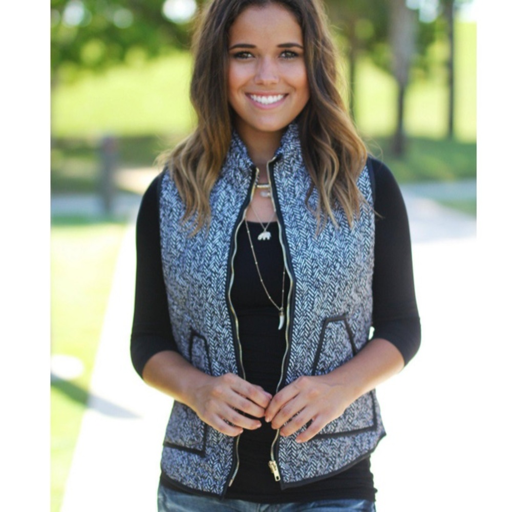 Si Style Dot Com || Womens Black White Zip Up Vest S